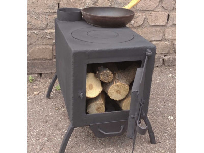 Чи можна опалювати будинок буржуйкою