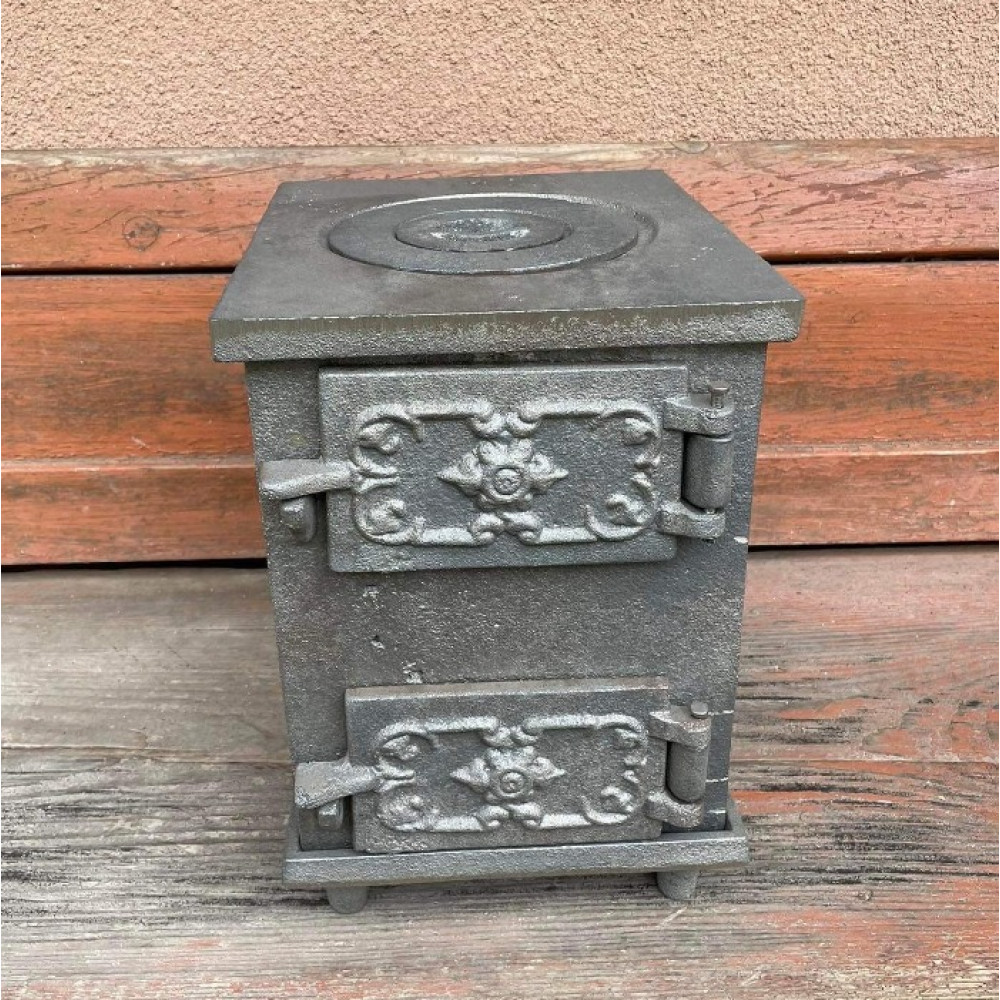 Буржуйка чугунная 10 мм на 20-25 кв м