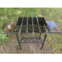 Мангал 4 мм на 10 шампурів зі столиками