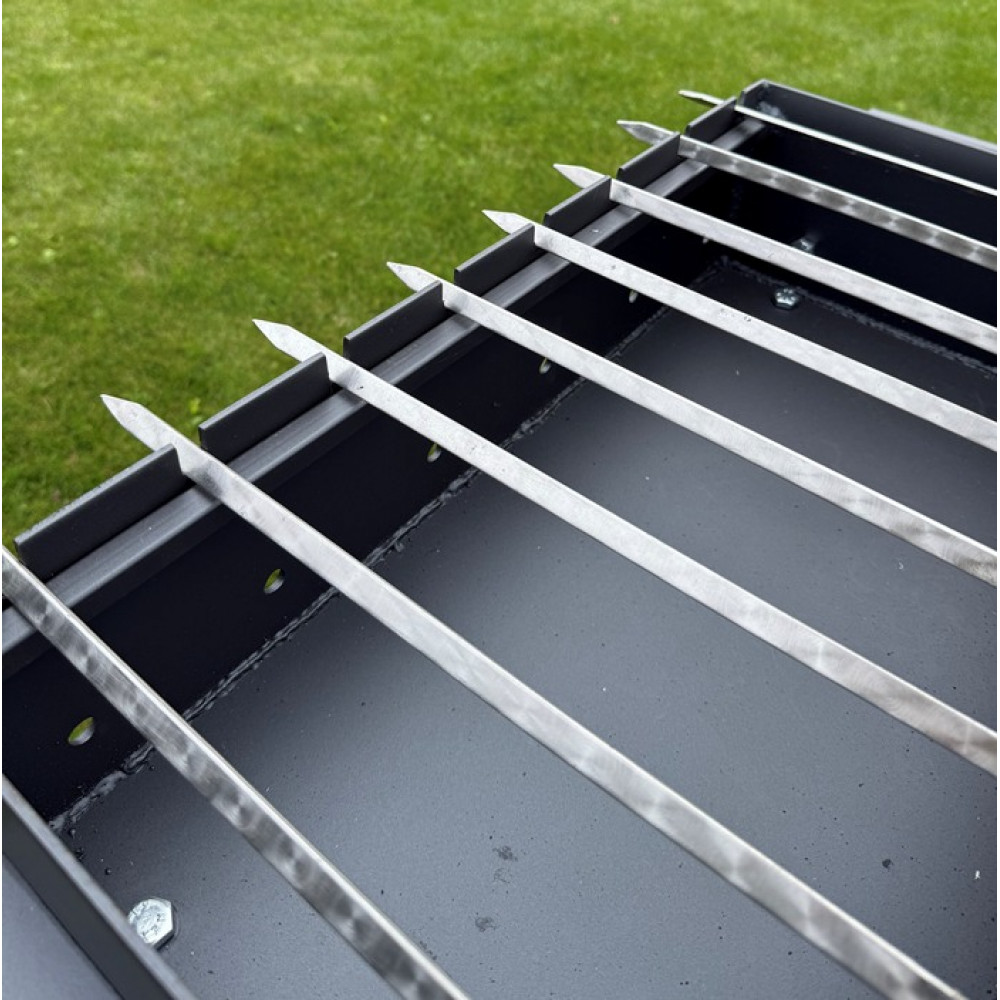 Мангал 4 мм посилений на 8 шампурів з решіткою-гриль