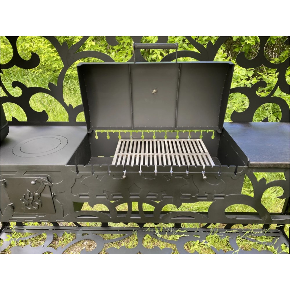 Мангал з коптилнею та пічкою під казан