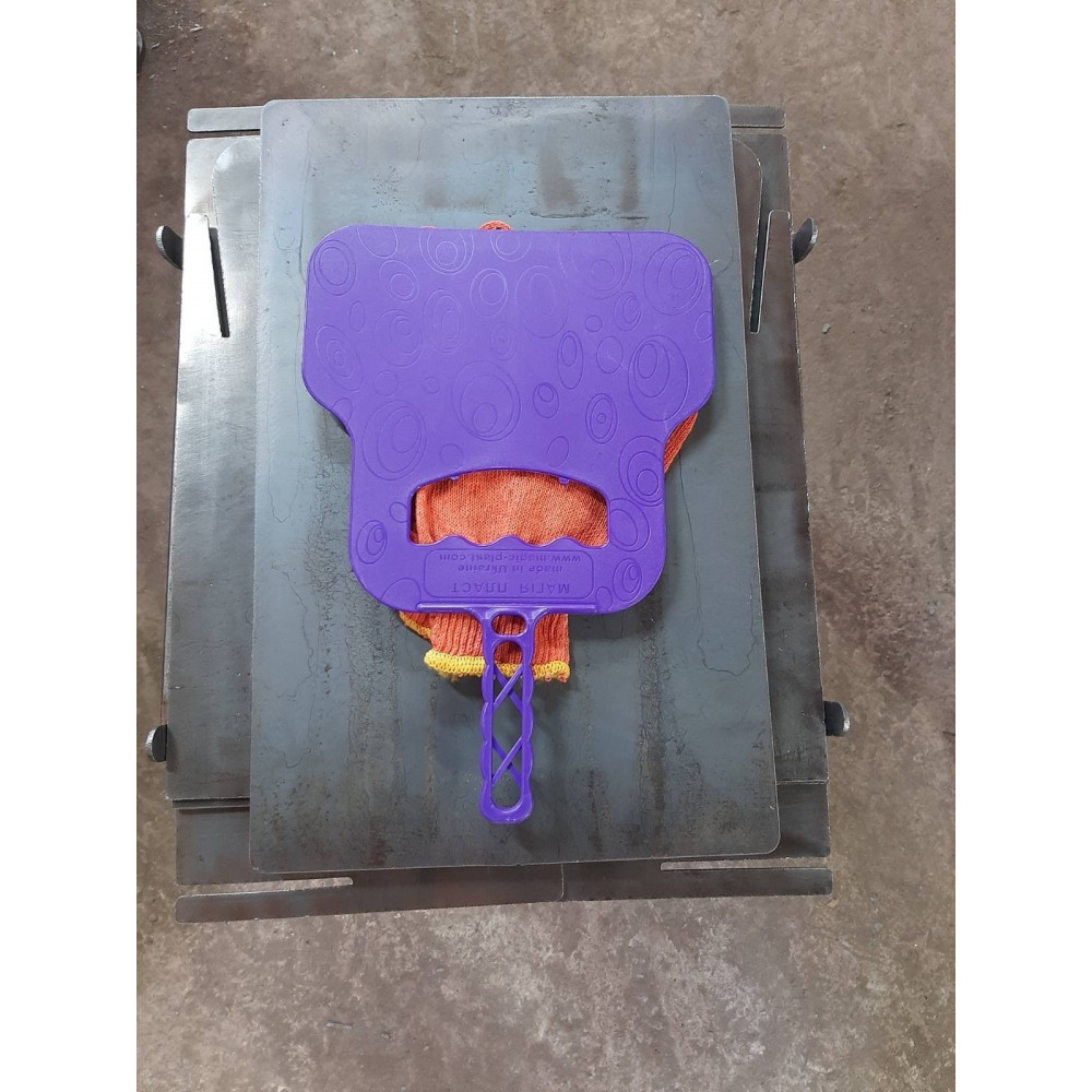 Мангал розкладний UKRAINE на 6 шампурів + ПОДАРУНОК