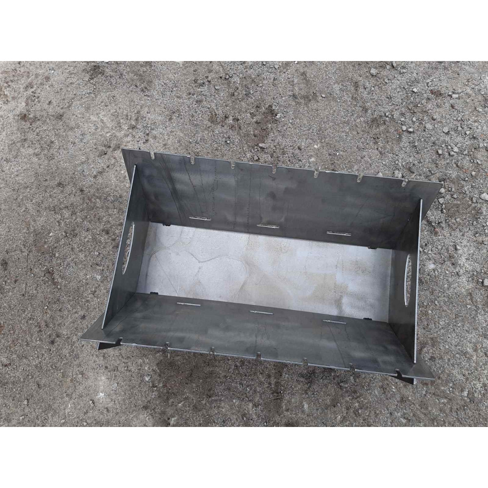 Розбірний портативний мангал MINI на 7 шампурів 