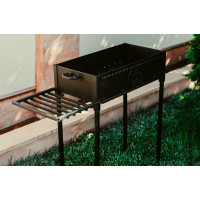 Мангал стационарный 4 мм на съемных ножках и столиком М4