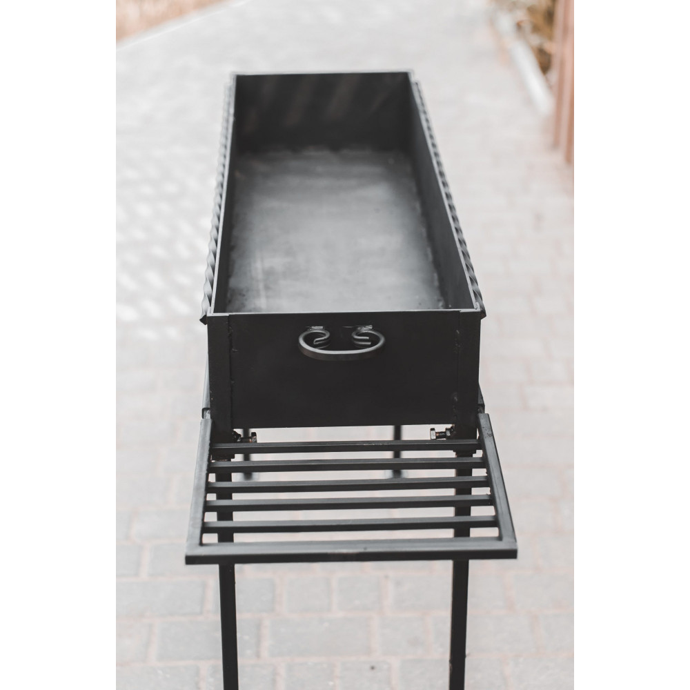 Мангал стаціонарний 4 мм на 12 шампурів на зйомних ніжках та столиком М5