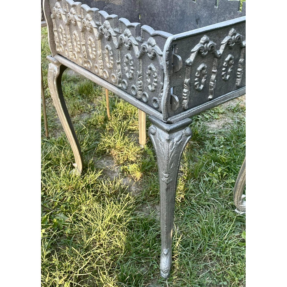 Мангал чавунний на 6 шампурів (розбірний)