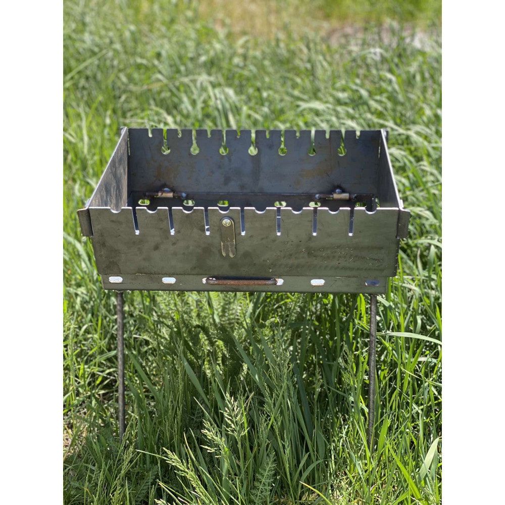 Мангал-чемодан 3 мм на 8 шампурів