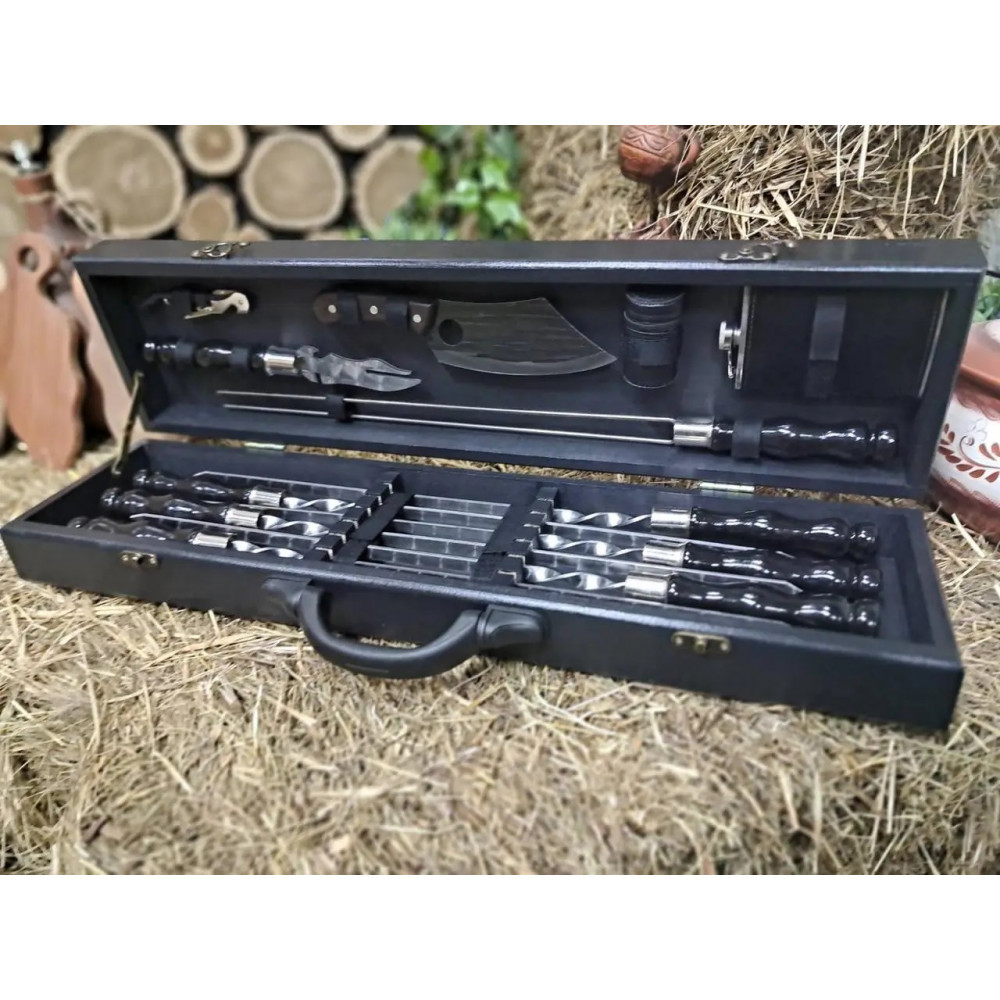 Набір шампурів у кейсі (L-203)