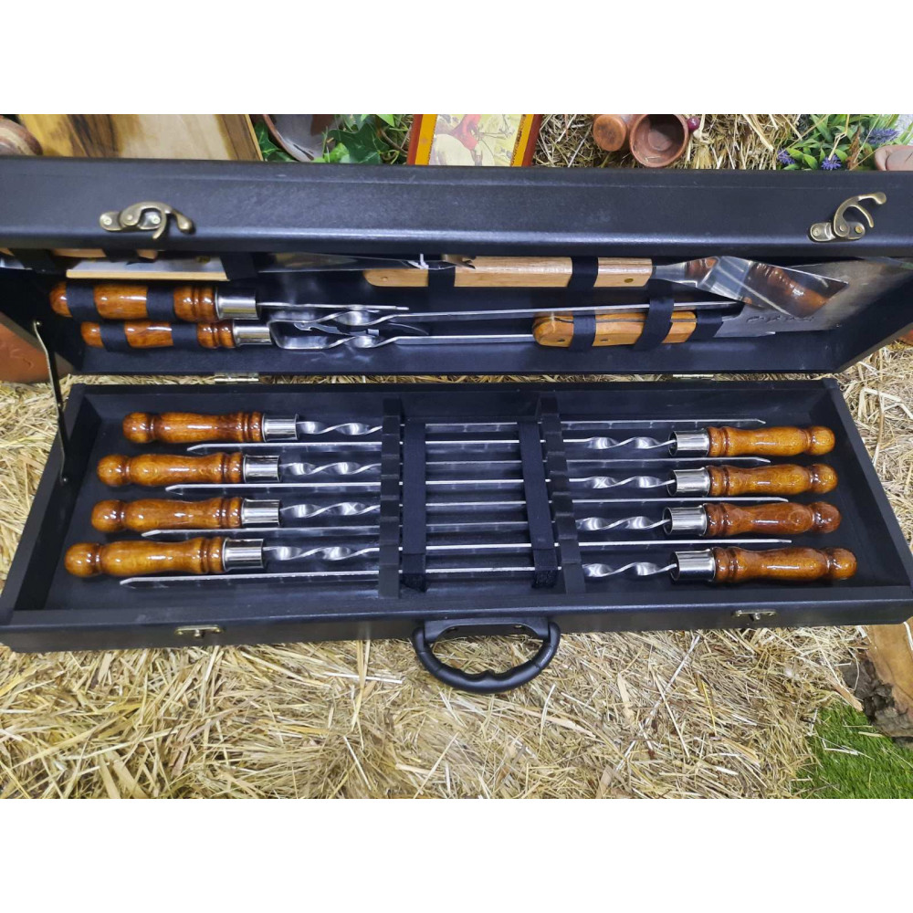 Набір шампурів у кейсі (L-205)