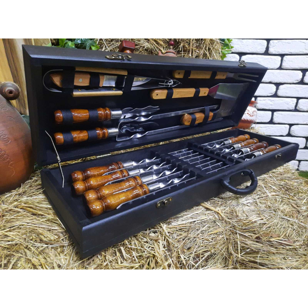 Набір шампурів у кейсі (L-205)