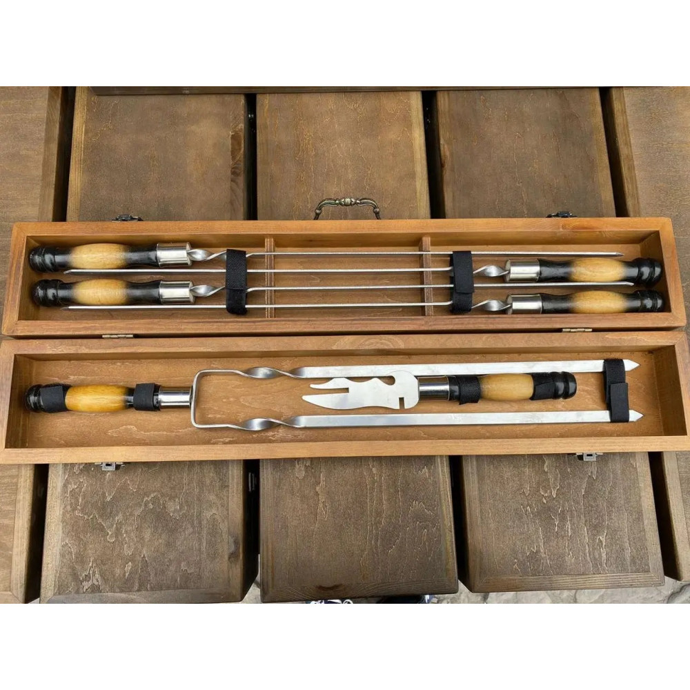 Набір шампурів у кейсі