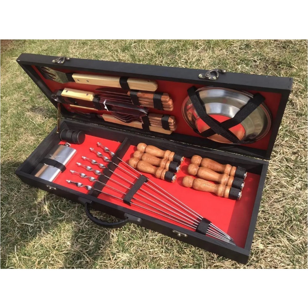 Набір шампурів у подарунковому кейсі (Р-008)