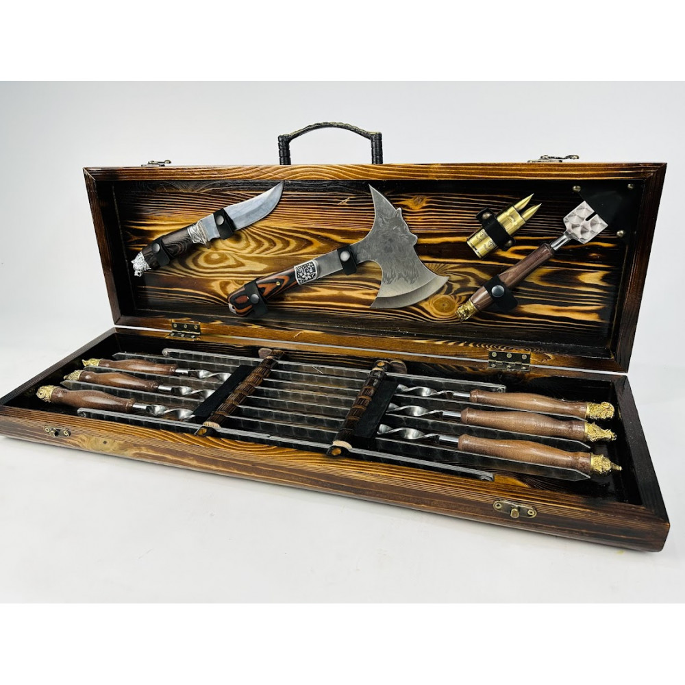 Набір шампурів з головами тварин у кейсі (7907)