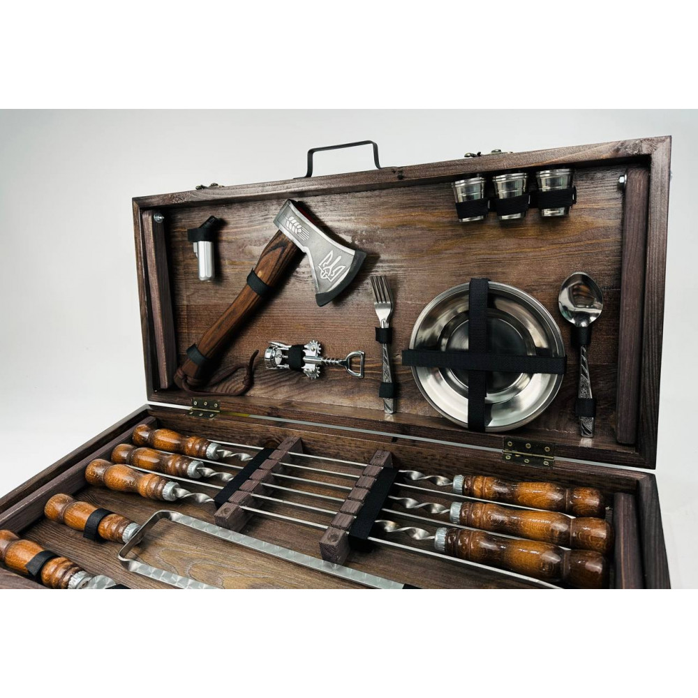 Набір шампурів Кизляр в кейсі-столику (7502)