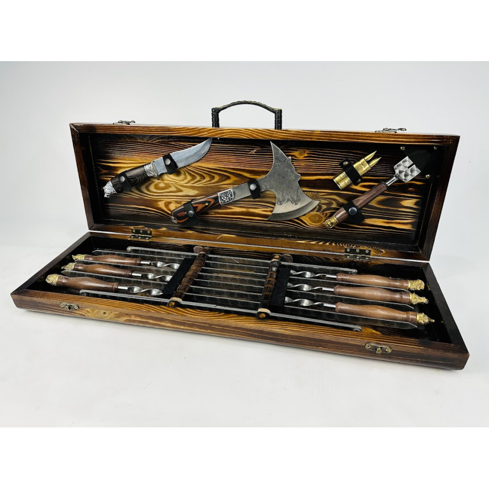 Набір шампурів з головами тварин у кейсі (7907)