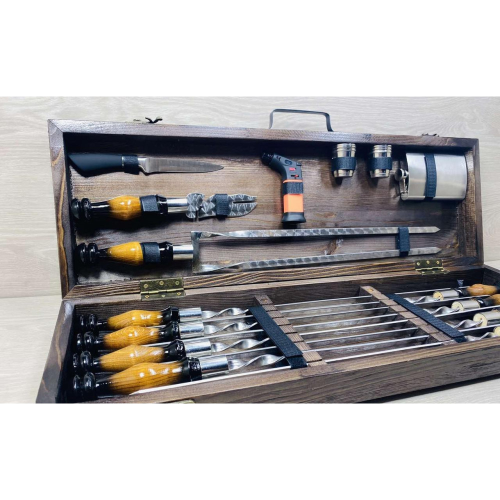 Набір шампурів подарунковий (7608)