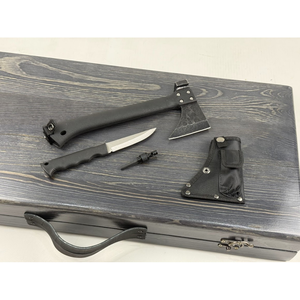 Набір шампурів подарунковий у кейсі-столику (7514)