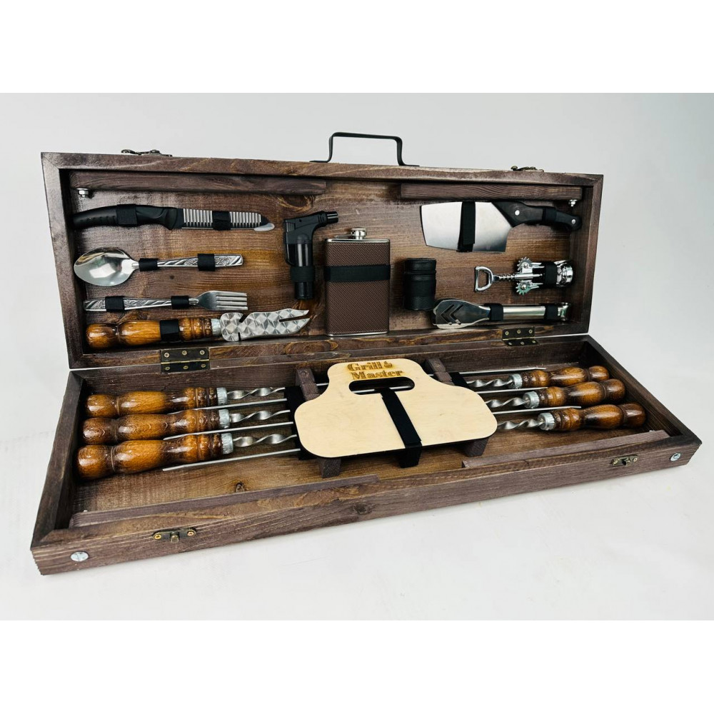 Набір шампурів подарунковий у кейсі-столику (7620)