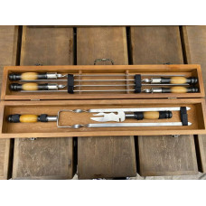 Набір шампурів у кейсі Набір шампурів у кейсі