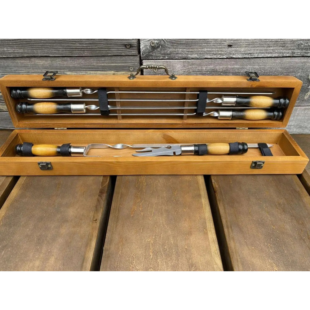 Набір шампурів у кейсі