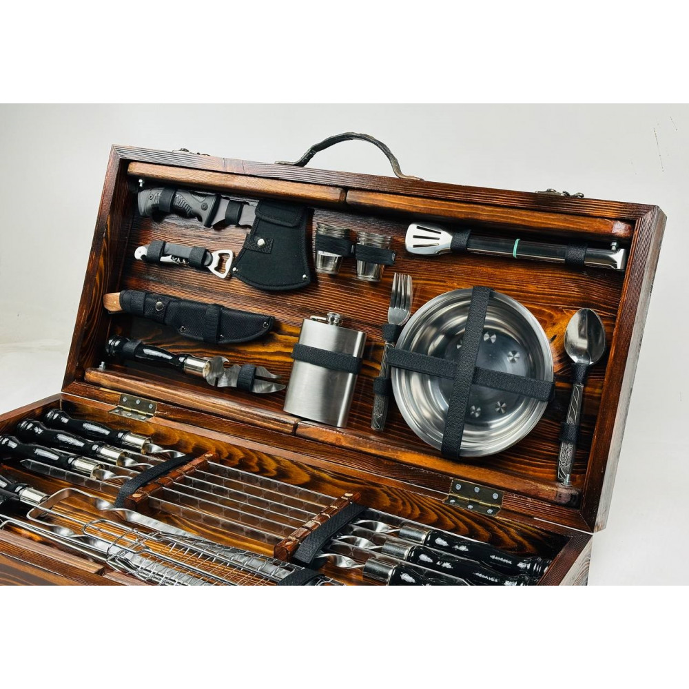 Набор шампуров в кейсе-столике (7302)