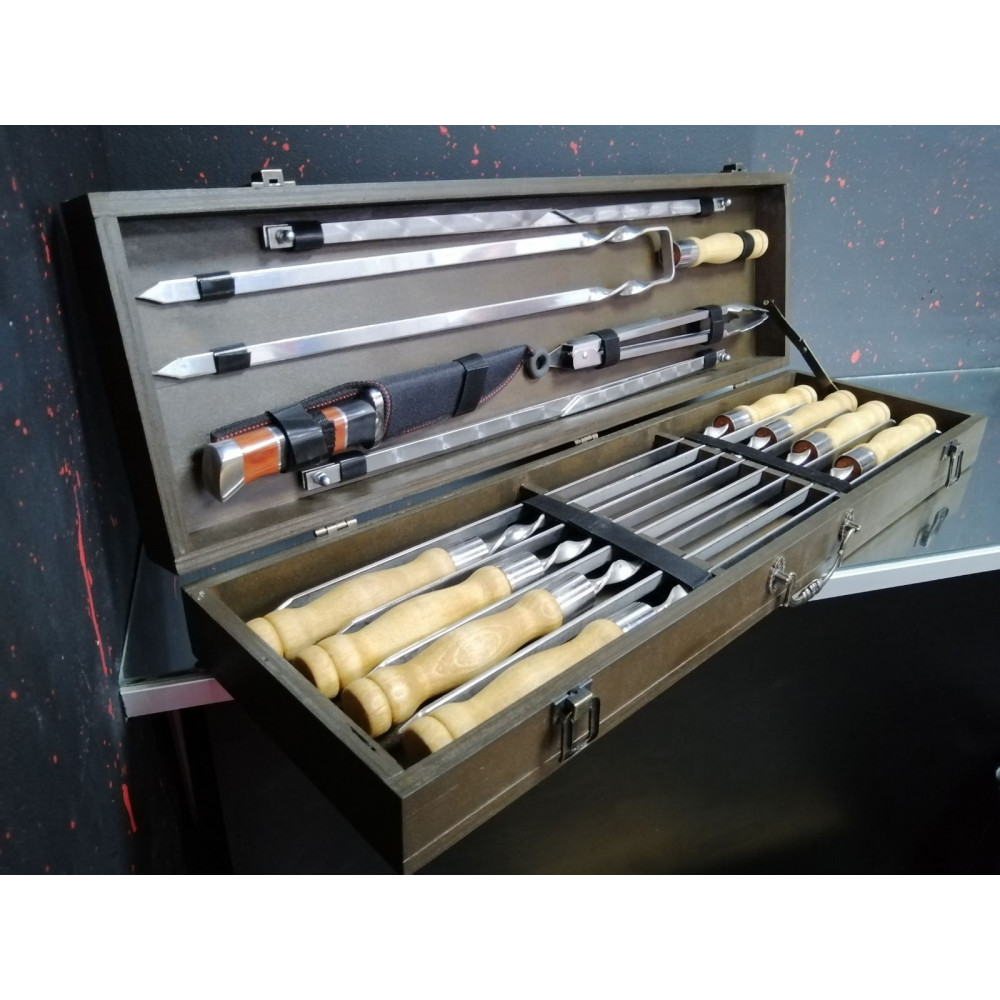 Подарочный набор шампуров и аксессуаров для барбекю Universal NEW