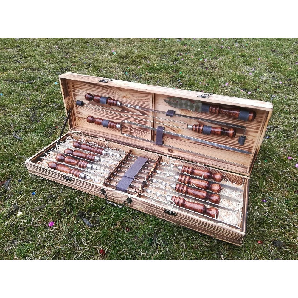 Подарочный шампура в деревянном кейсе (V-004)