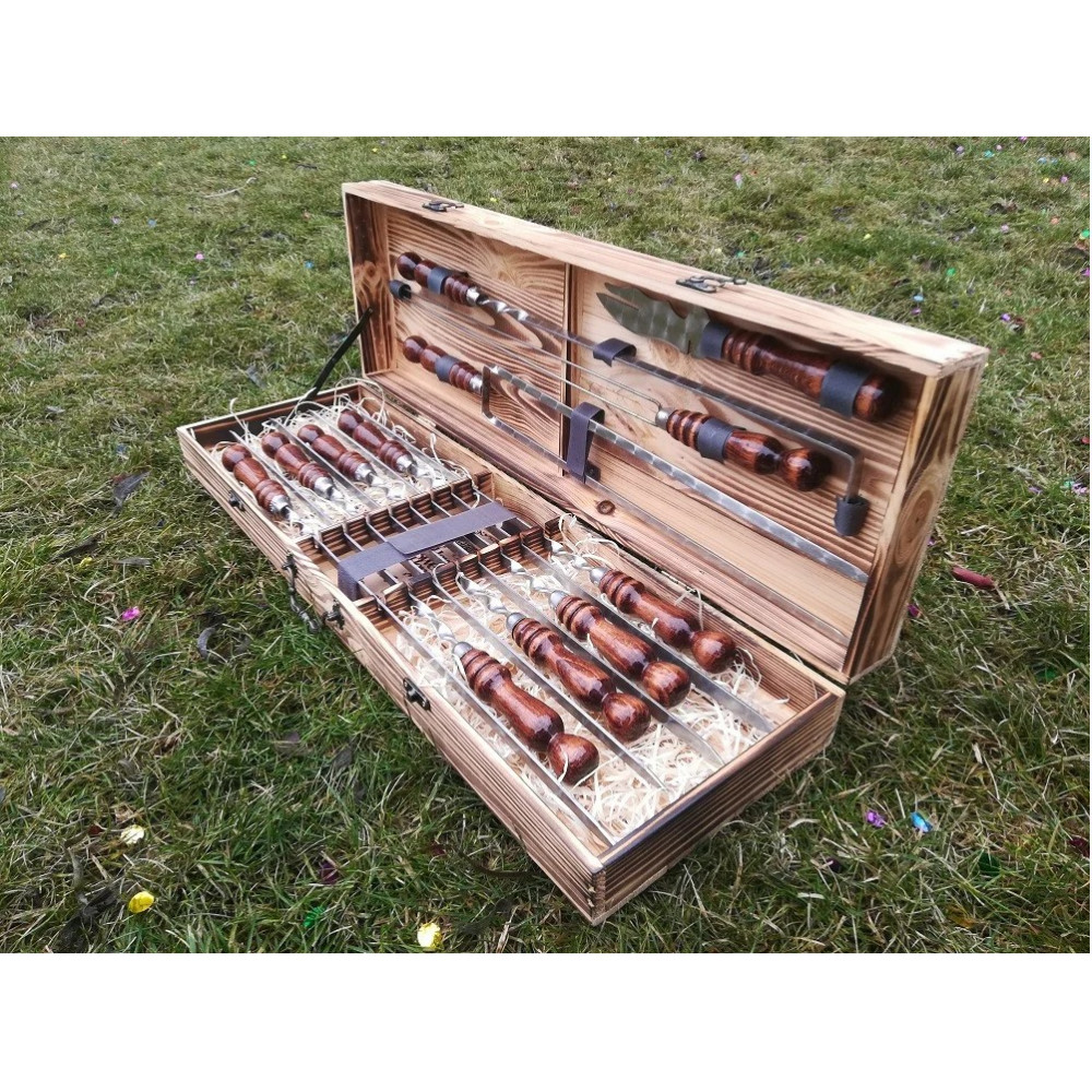 Подарочный шампура в деревянном кейсе (V-004)