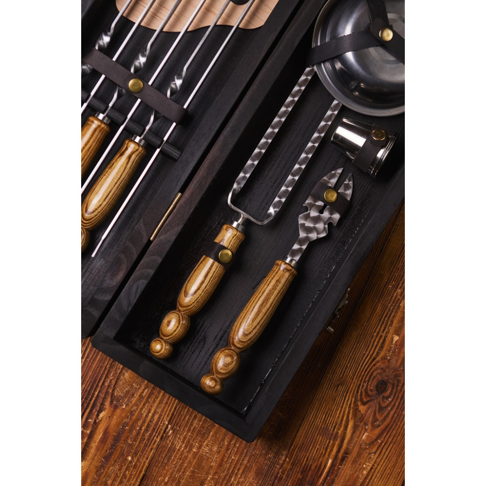 Преміальний набір шампурів Кінг у кейсі