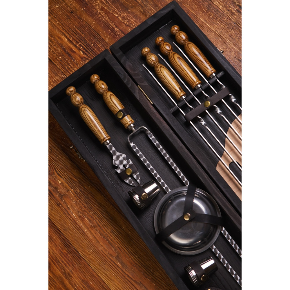 Преміальний набір шампурів Кінг у кейсі