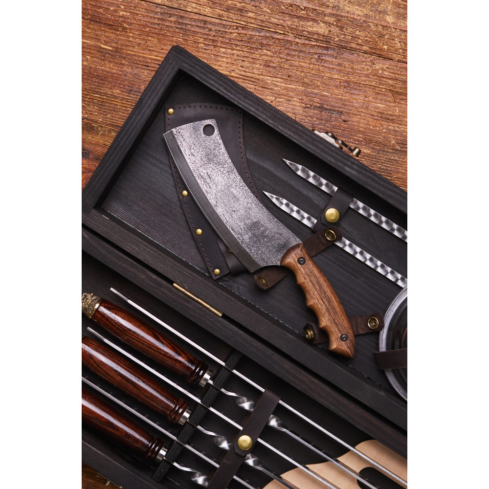 Преміальний набір шампурів Привал у кейсі