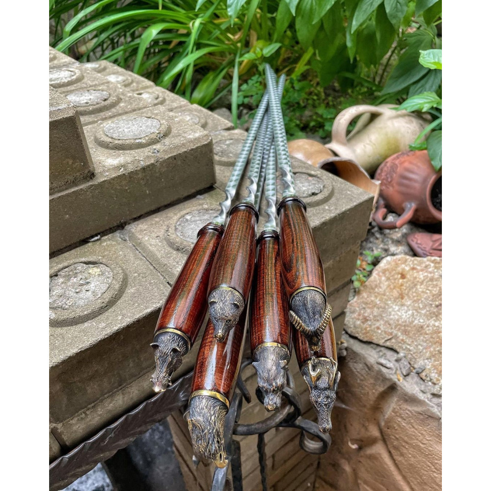 Премиальный набор шампуров с бронзовыми головами животных