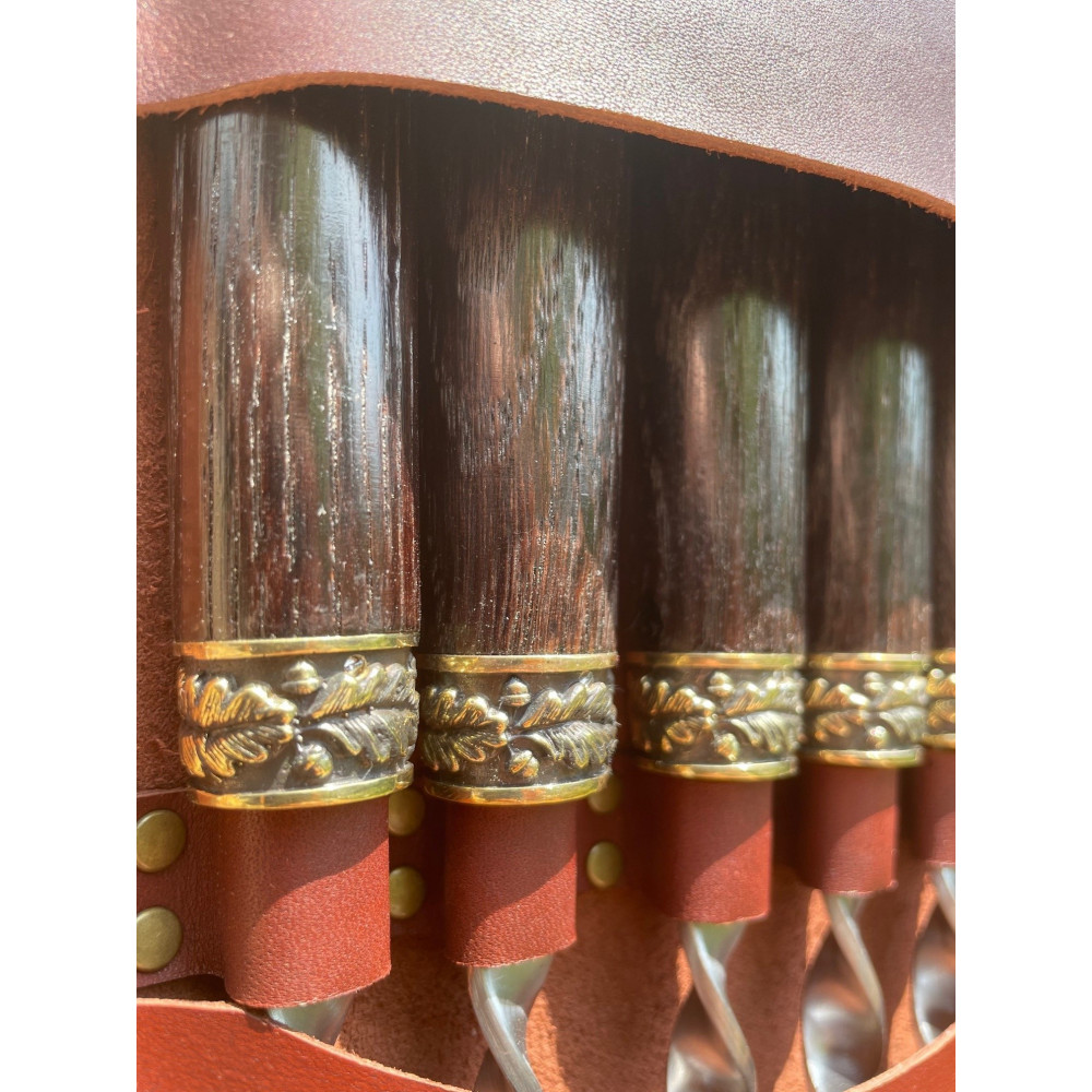 Преміальний набір шампурів ручної роботи у шкіряному чохлі