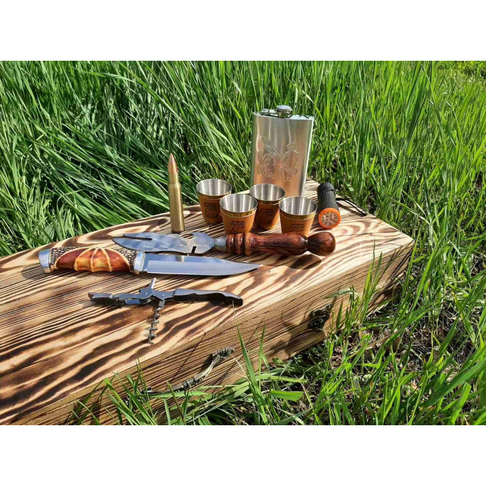 Шампура  КИЗЛЯР подарунковий у дерев'яному кейсі (2028)