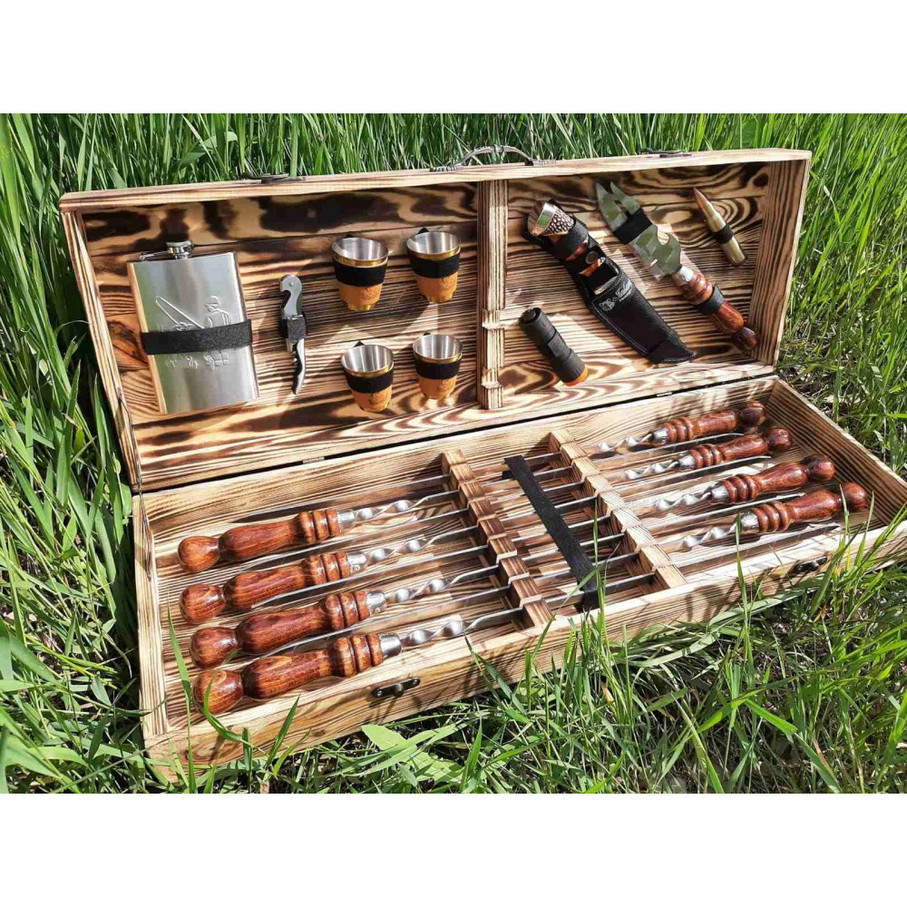 Шампура  КИЗЛЯР подарунковий у дерев'яному кейсі (2028)