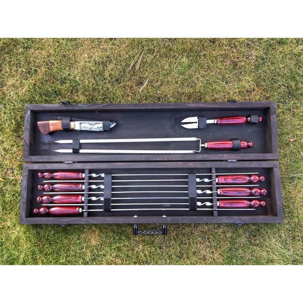 Шампура INDIGO у дерев'яному кейсі.