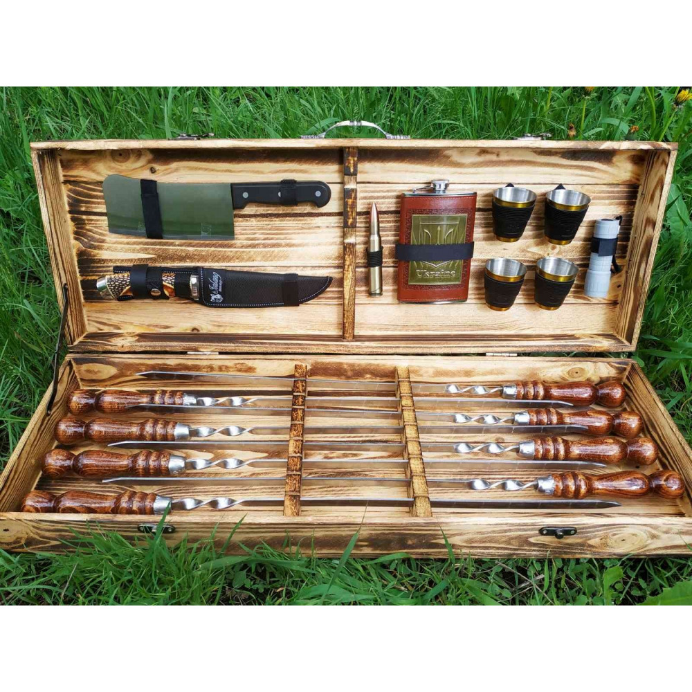 Шампура КИЗЛЯР подарунковий у дерев'яному кейсі (2074)