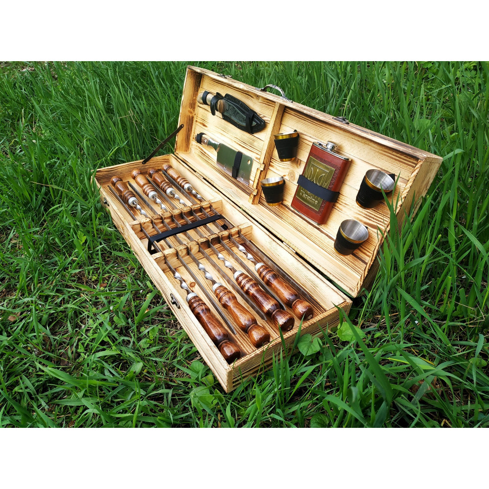 Шампура у дерев'яному кейсі (2025)