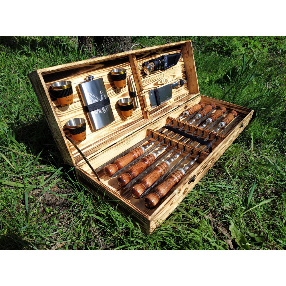 Шампура у дерев'яному кейсі (2027)