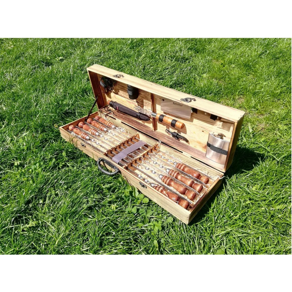 Шампура в деревянном кейсе (V-013)