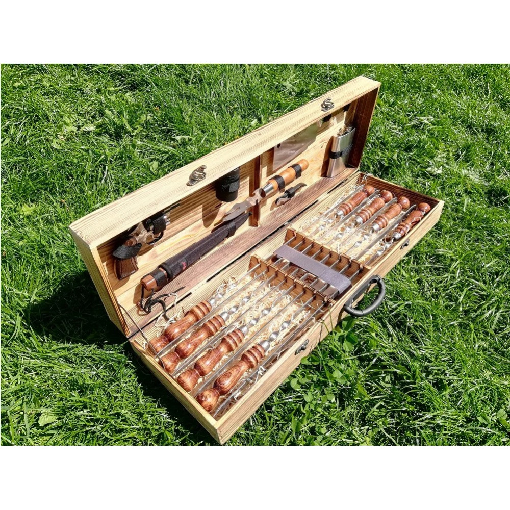 Шампура в деревянном кейсе (V-013)