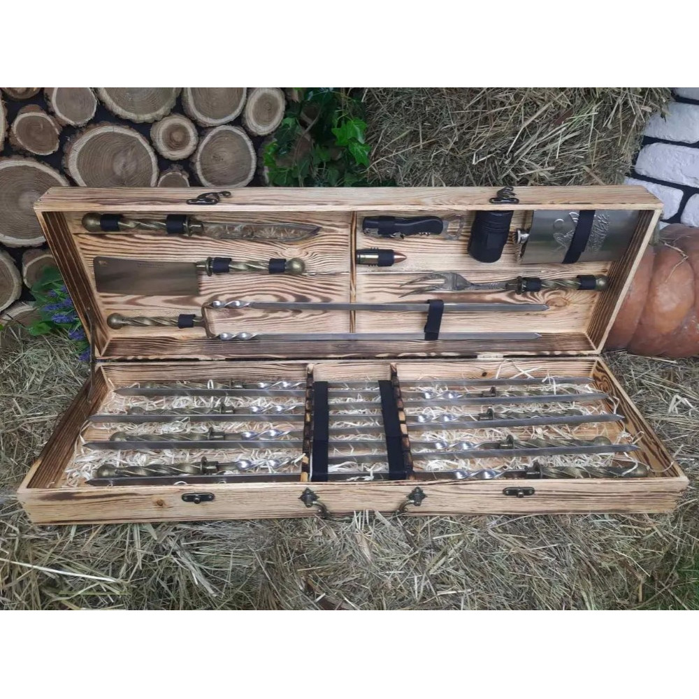 Шампура у дерев'яному кейсі (V-103)