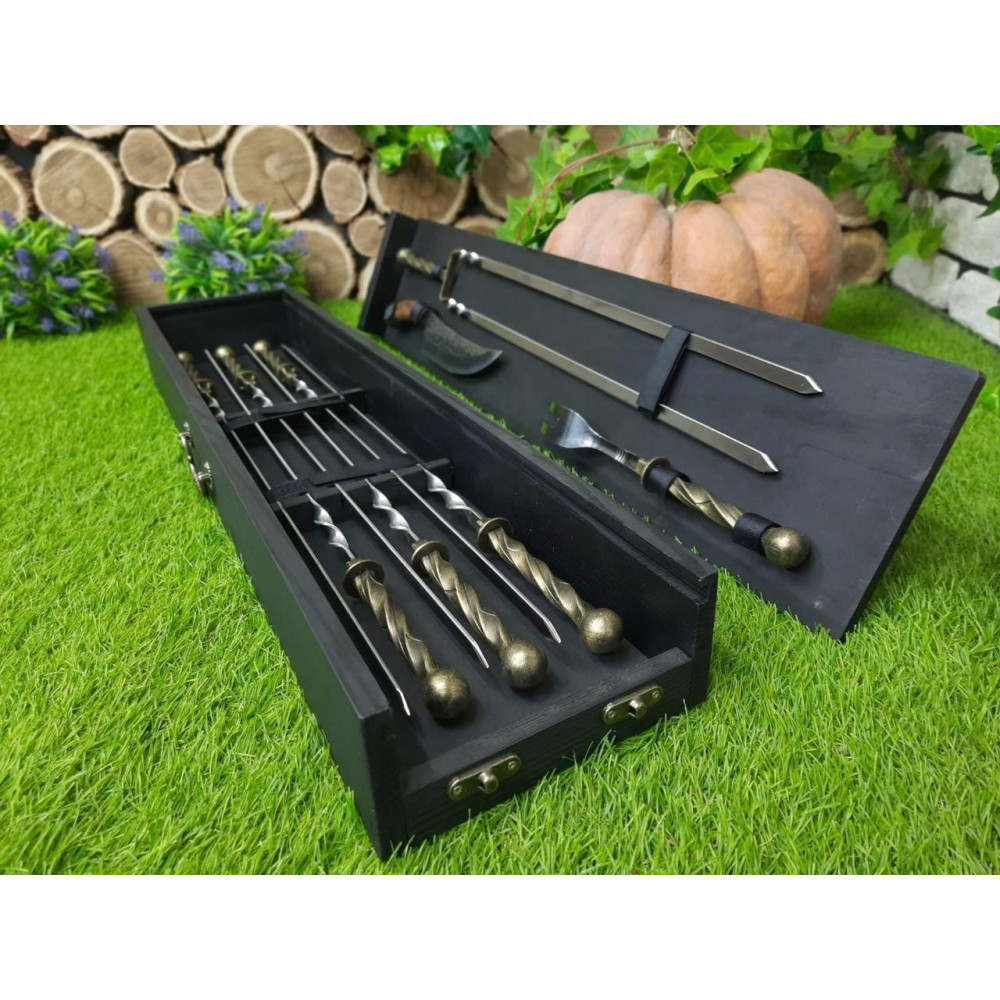 Шампура в деревянном кейсе (V-106)