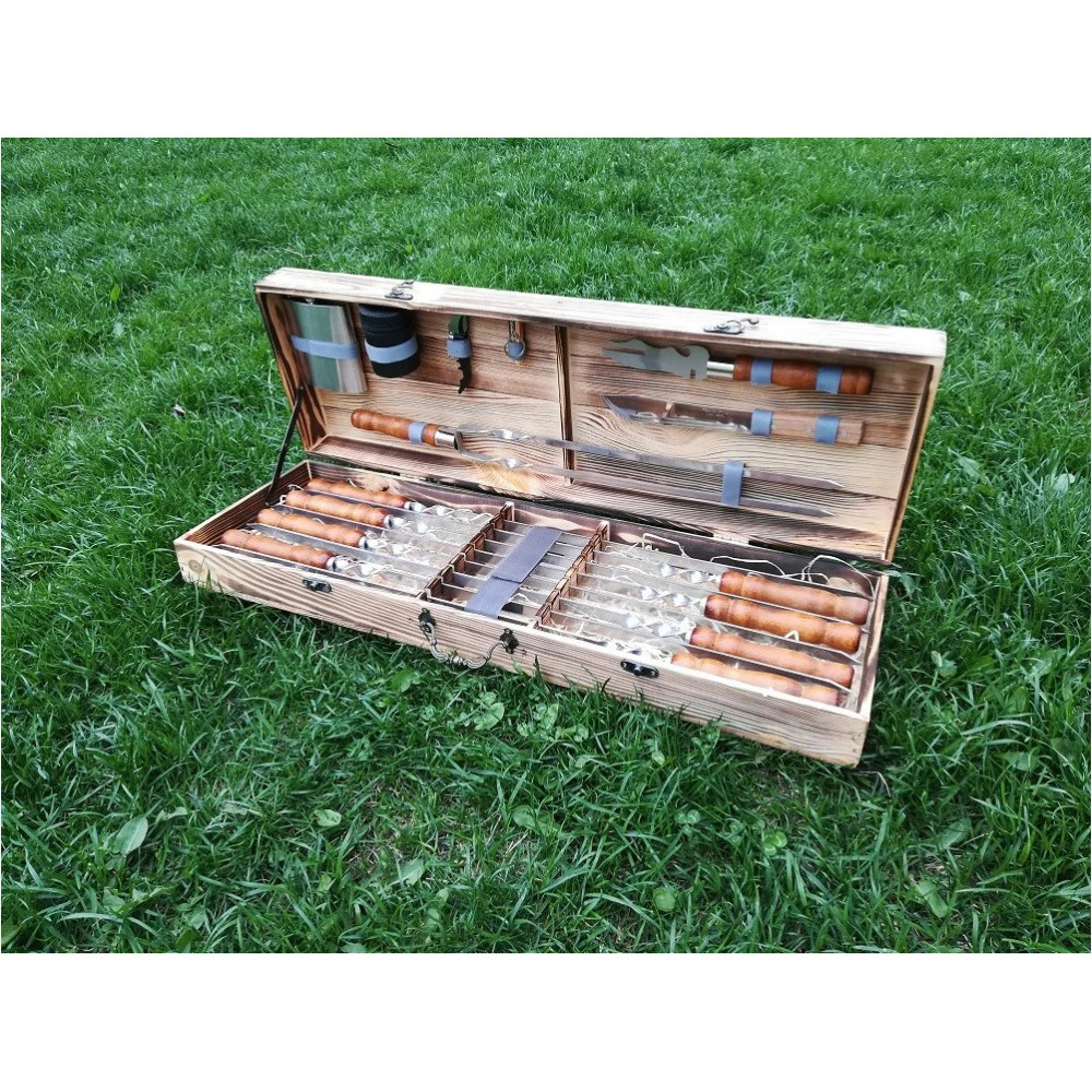 Шампура в деревянном кейсе (М-018)