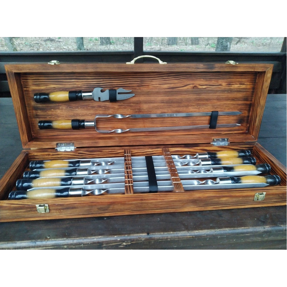 Шампура у дерев'яному кейсі №1