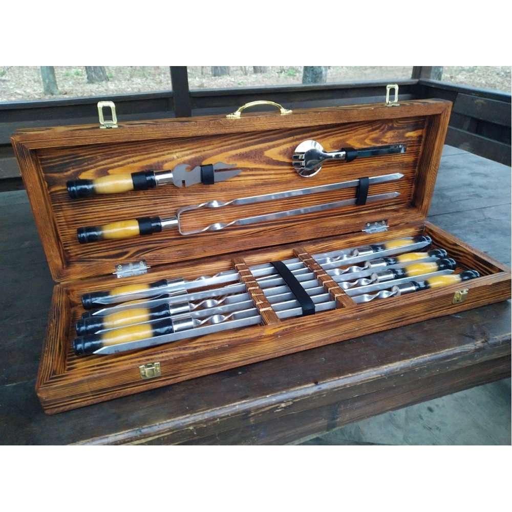 Шампура у дерев'яному кейсі №2