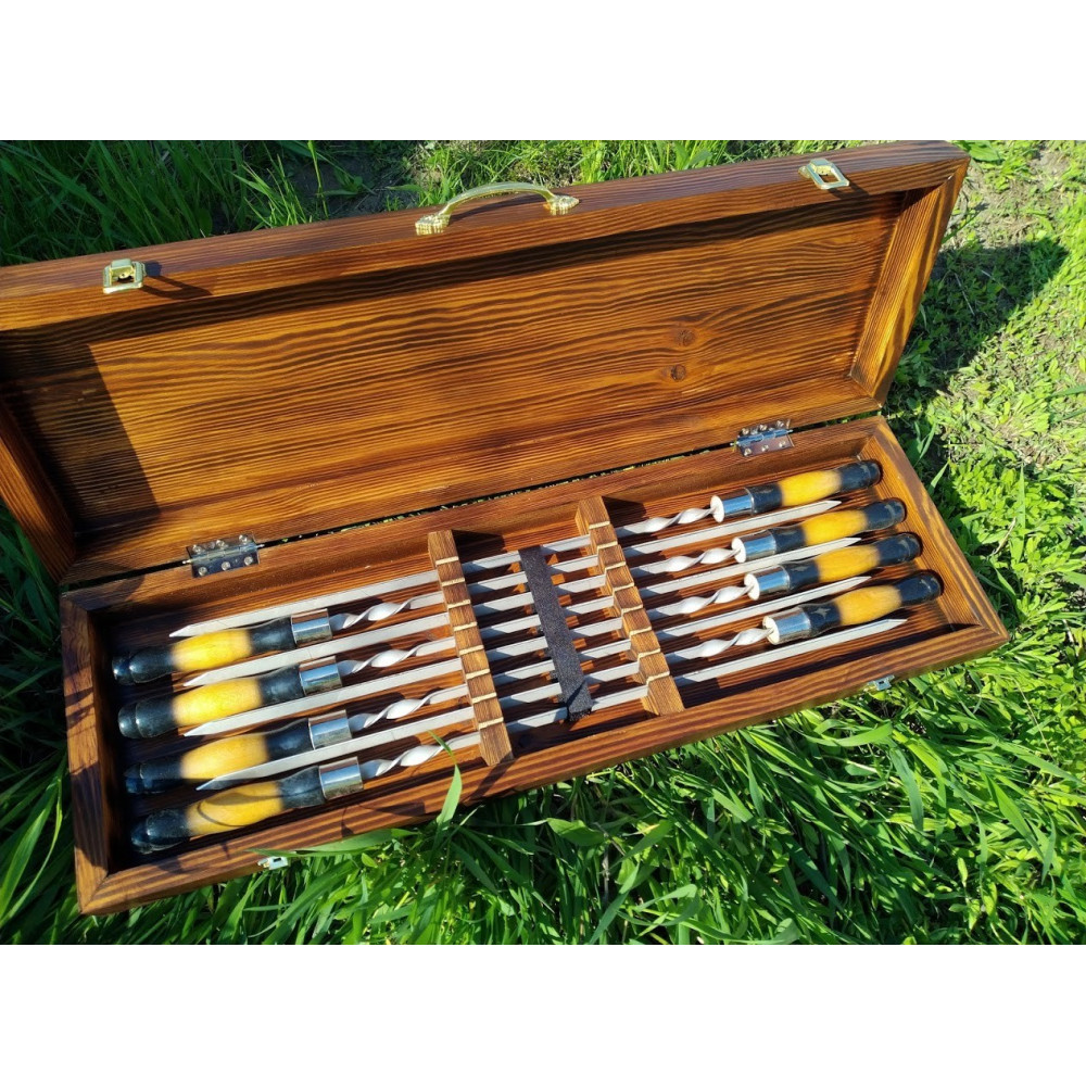 Шампура у дерев'яному кейсі №6