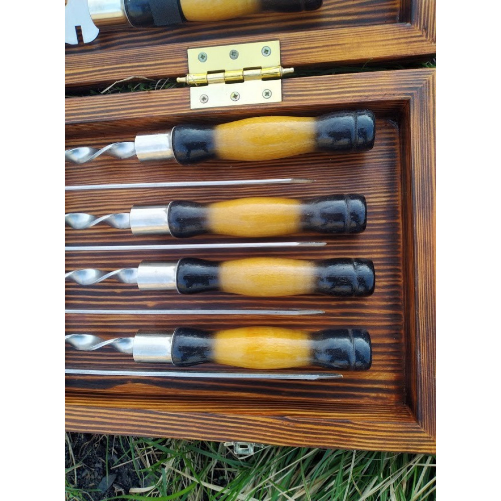 Шампура у дерев'яному кейсі №7