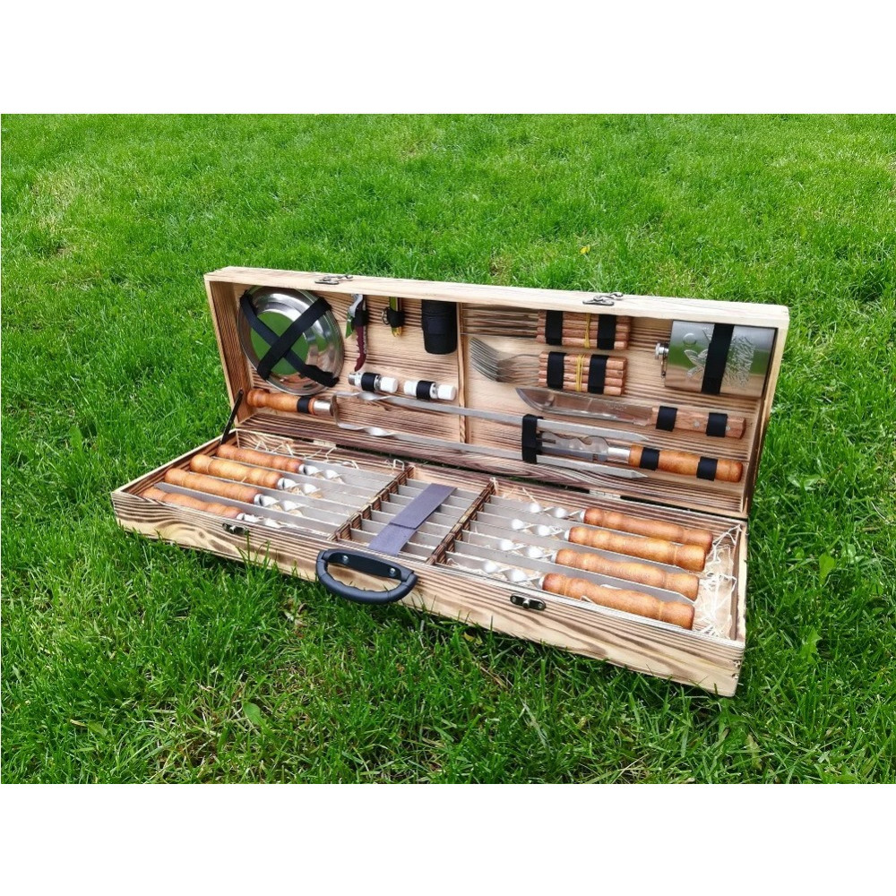 Шампура та аксесуарів у дерев'яному кейсі (013 NEW)