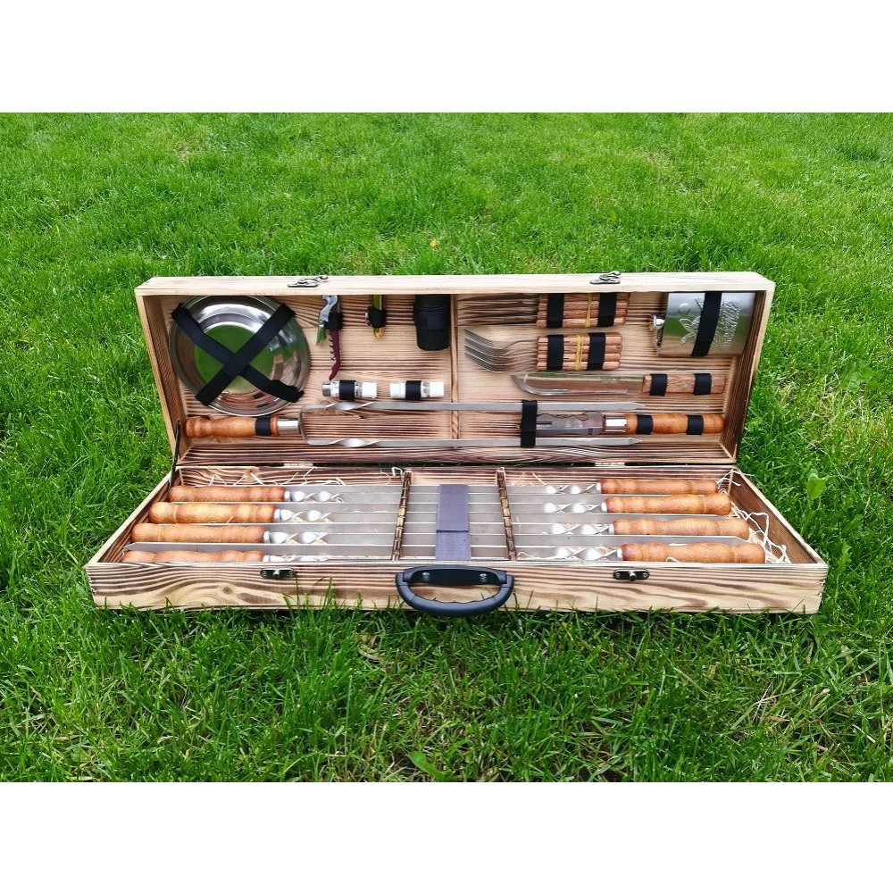 Шампура та аксесуарів у дерев'яному кейсі (013 NEW)
